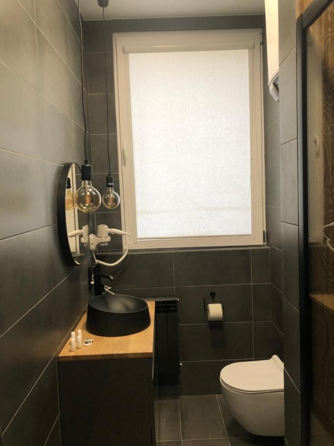 スキェルニェヴィツェBusiness Centerアパートメント エクステリア 写真